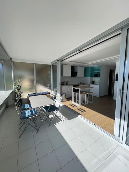 Le Bali , Terrasse, Piscine Et Parking Prive Apartment Cap-d’Ail